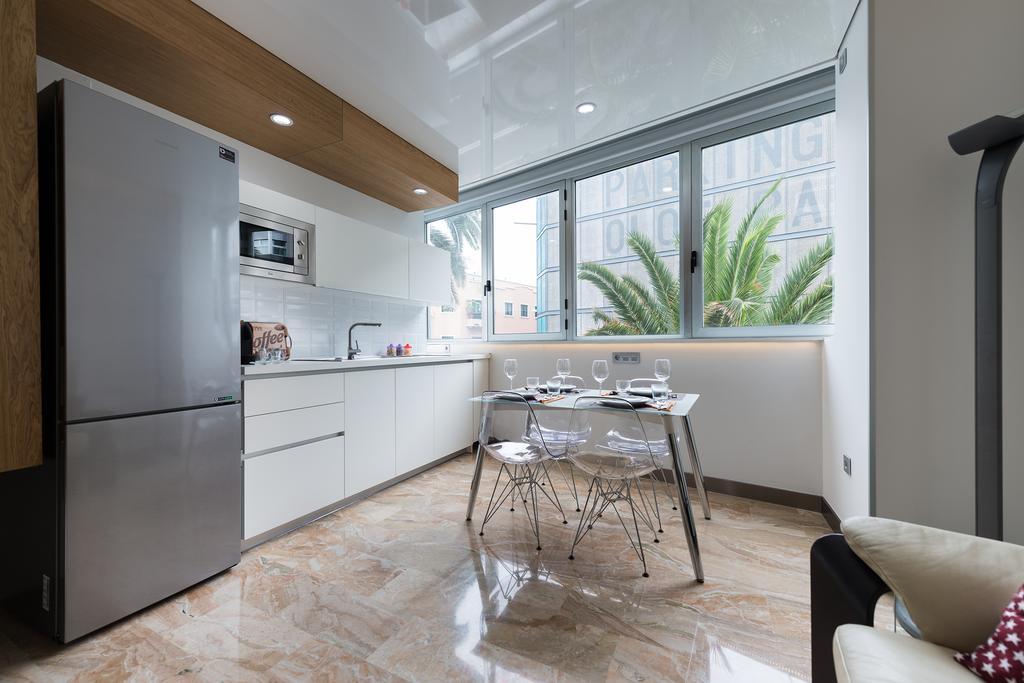 לאס פאלמס דה גראן קנאריה Suites Garden Loft Munch מראה חיצוני תמונה
