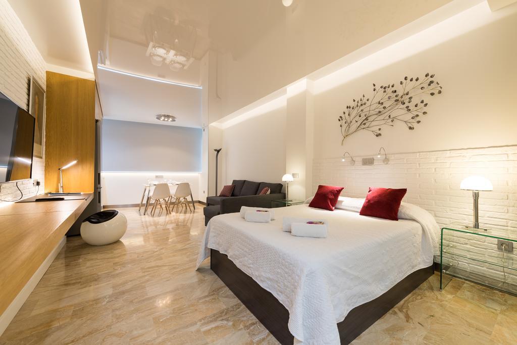לאס פאלמס דה גראן קנאריה Suites Garden Loft Munch מראה חיצוני תמונה